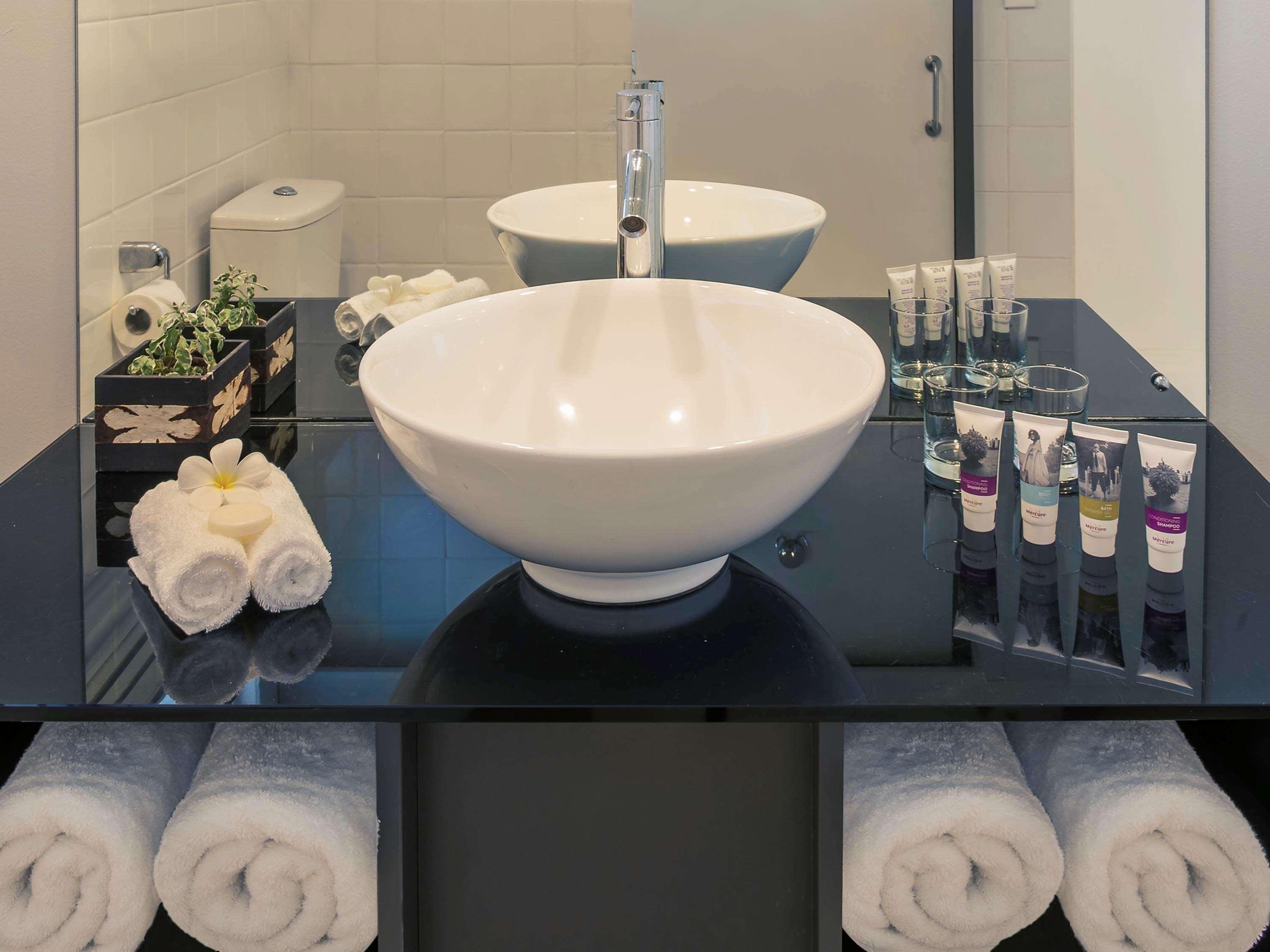 Mercure Нади Екстериор снимка