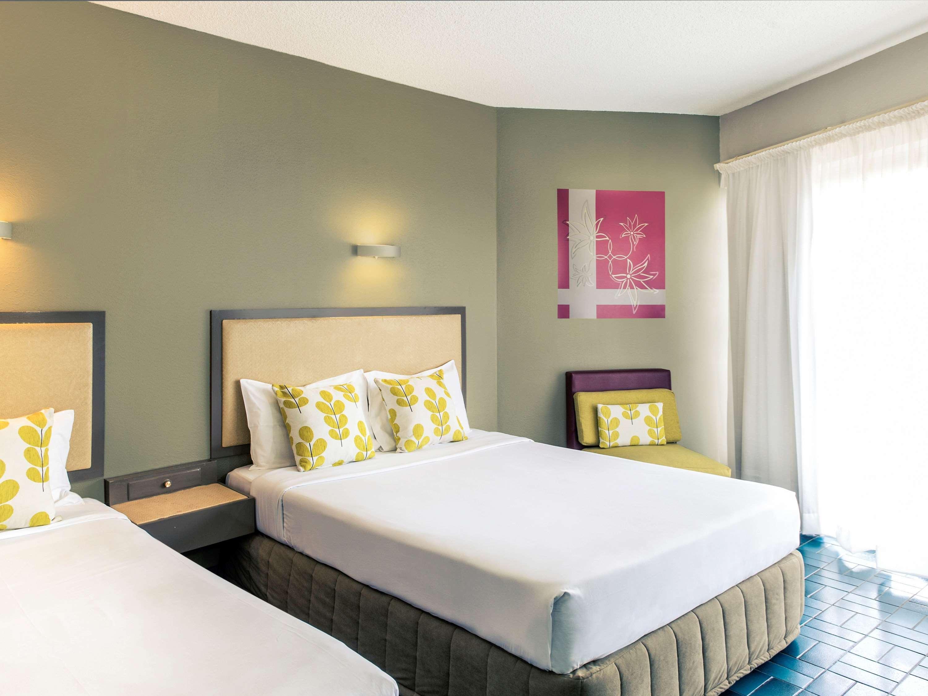 Mercure Нади Екстериор снимка