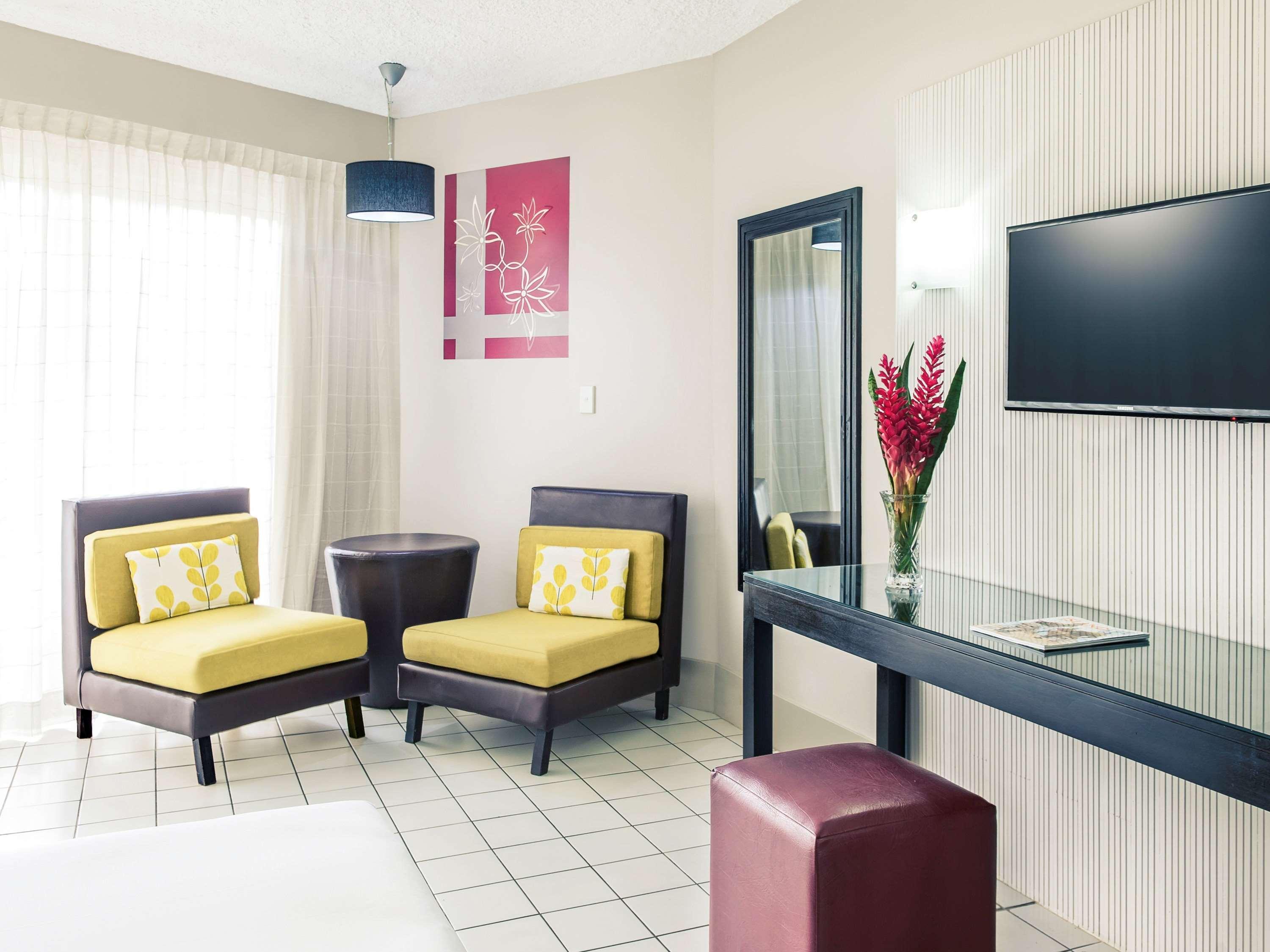 Mercure Нади Екстериор снимка