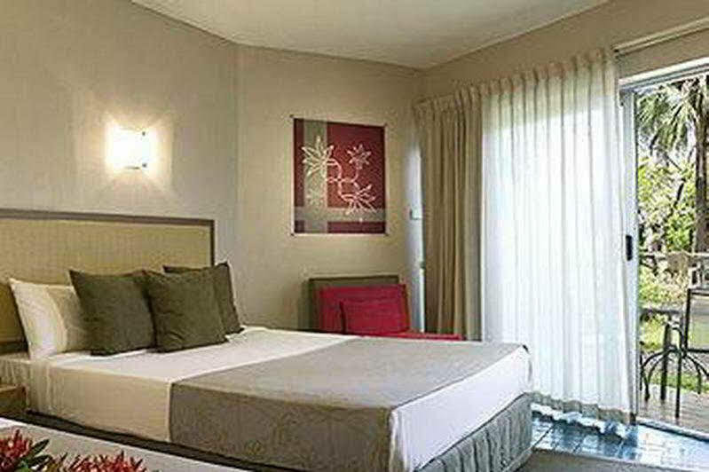 Mercure Нади Екстериор снимка
